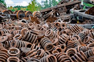 Черный лом: От мусора к сокровищу. Как заработать на отходах?